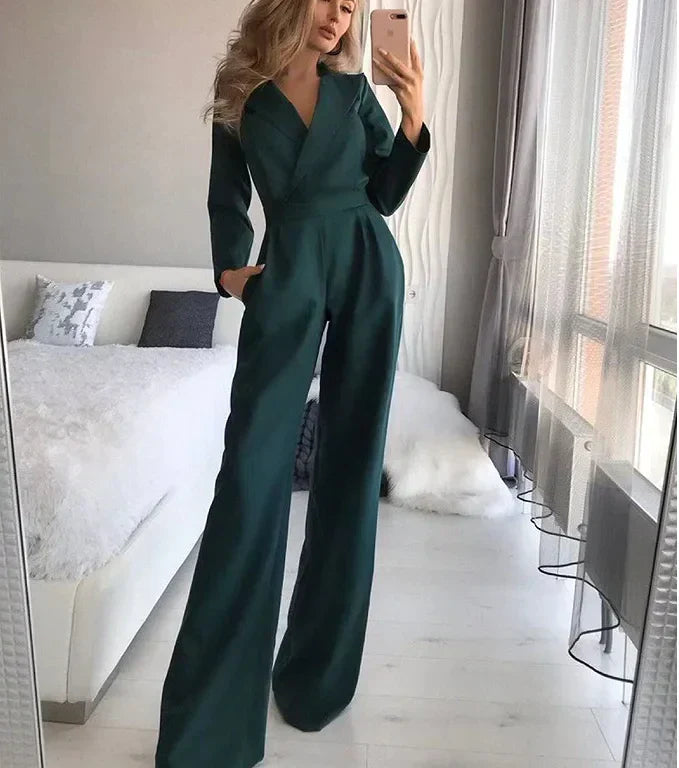 Elegant Wide-Leg Jumpsuit | V-Neck & Long Sleeves