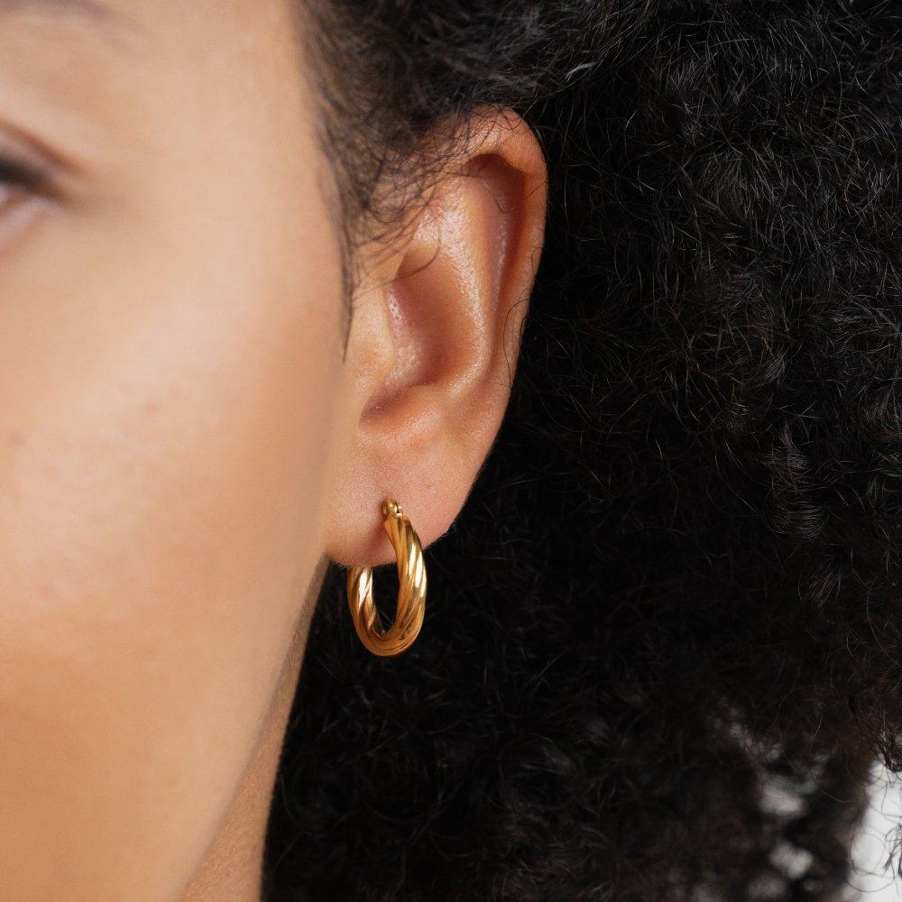 Raya Twisted Hoop Earrings - SANTORINI